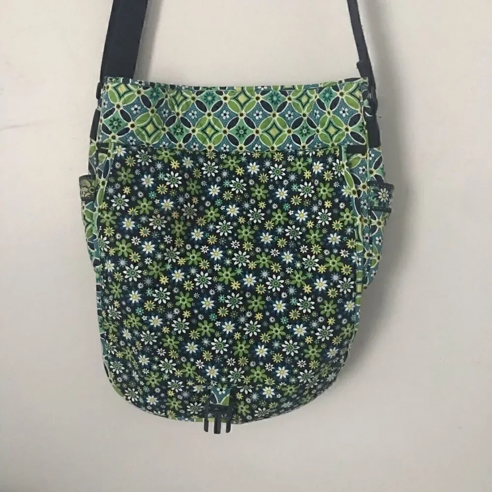 Vera Bradley Daisy Daisy messenger diaper bag